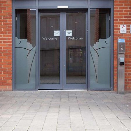 Travelodge High Wycombe Central Kültér fotó