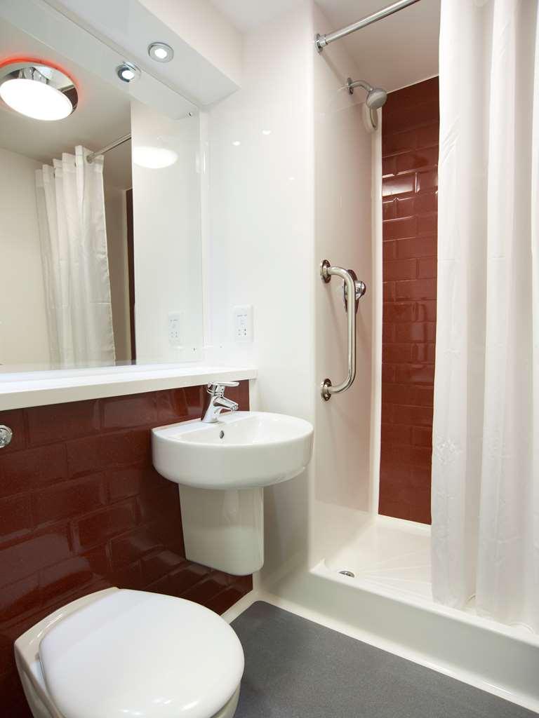Travelodge High Wycombe Central Szoba fotó